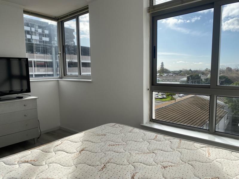 To Let 1 Bedroom Property for Rent in Claremont Western Cape